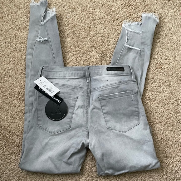 Articles of Society Grey Skinny Super Soft Jeans - Picture 3 of 6